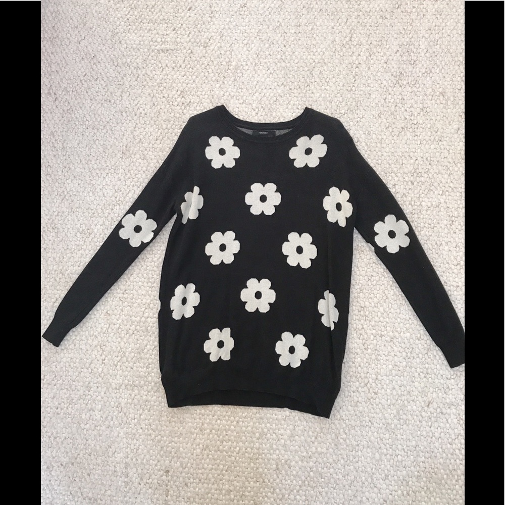 Black and white flower sweater.